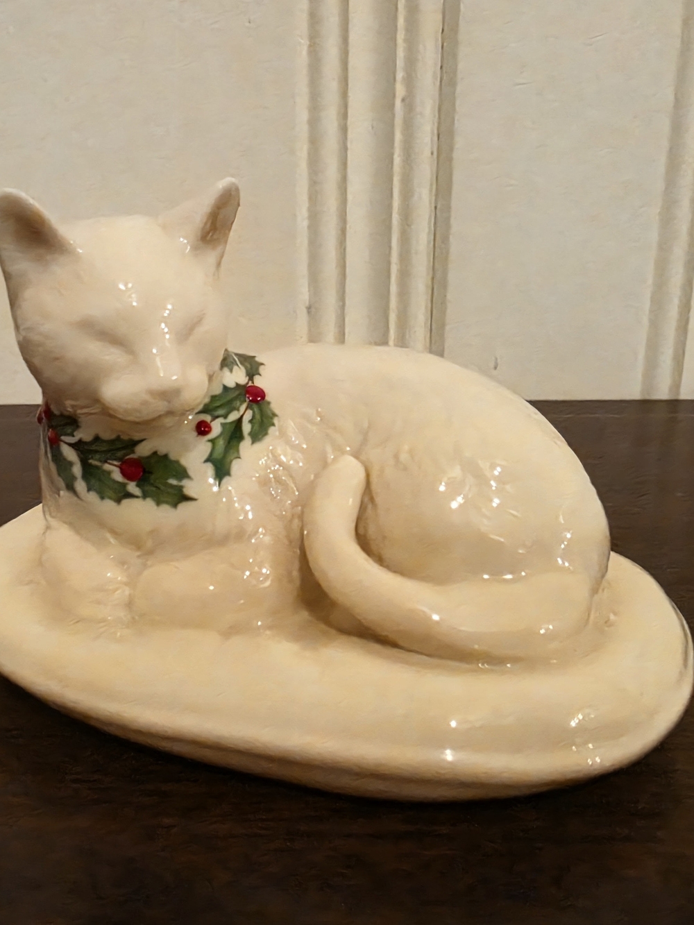 Lenox China Holiday Cat Figurine with Holly and Red Berries